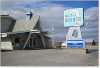 Photo #1 - Motel Manic 2000